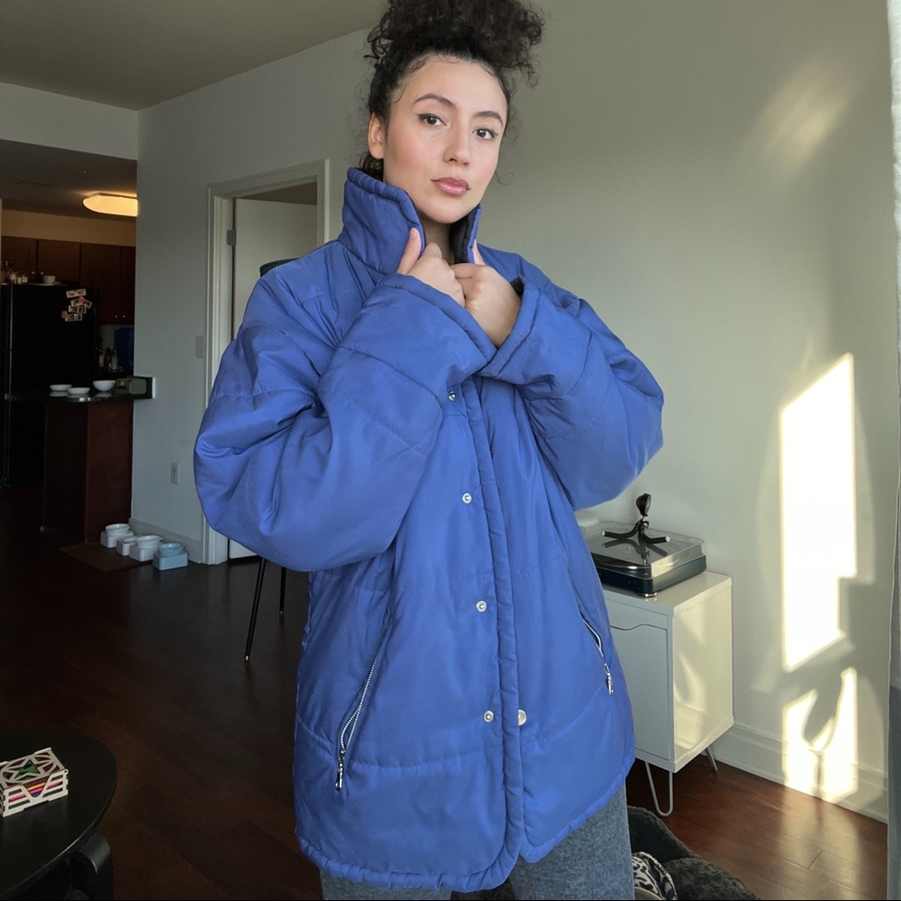 Vintage Purple Bill Blass signature puffer jacket Size M